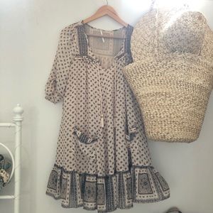 Babydoll / tunic flowie dress free people